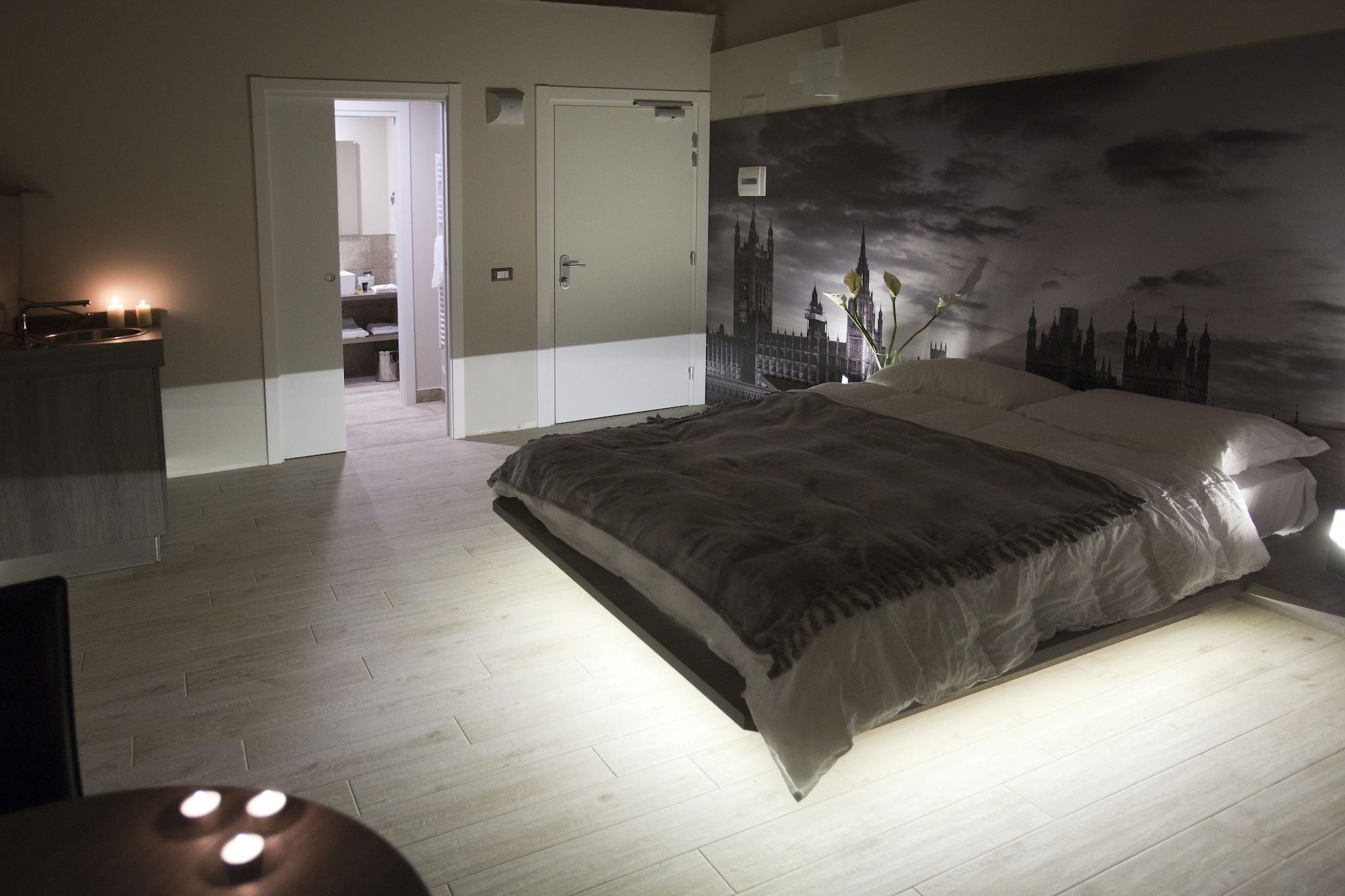 Hotel Seven Rooms Milano Esterno foto