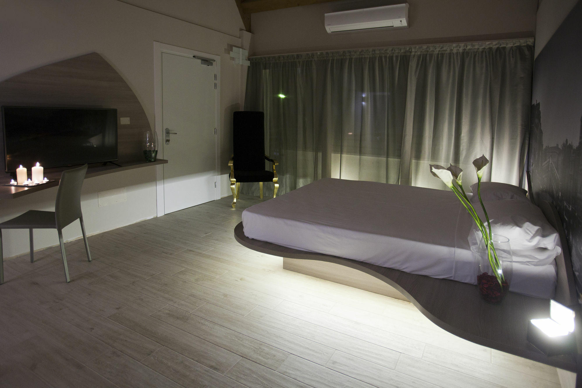 Hotel Seven Rooms Milano Esterno foto