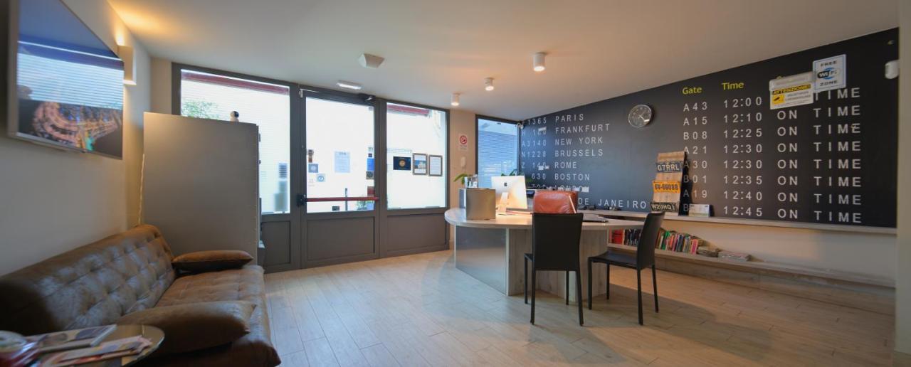 Hotel Seven Rooms Milano Esterno foto