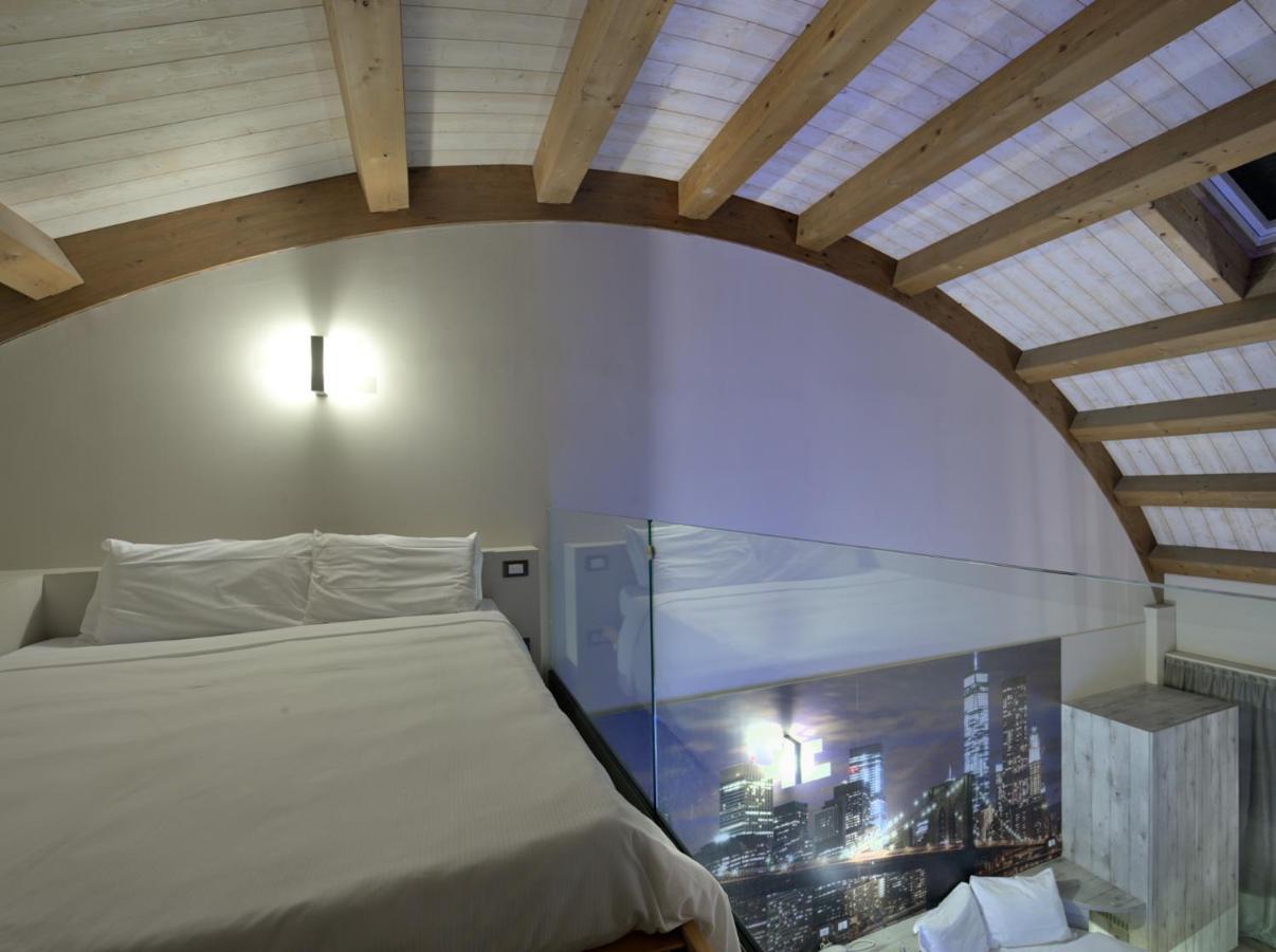 Hotel Seven Rooms Milano Esterno foto